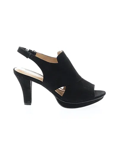 Pre-owned Naturalizer Sandals In Black