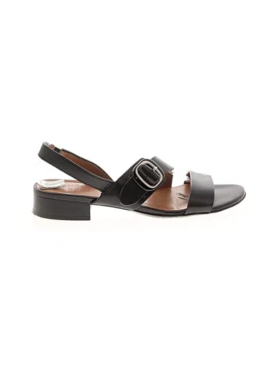Pre-owned Naturalizer Sandals In Black