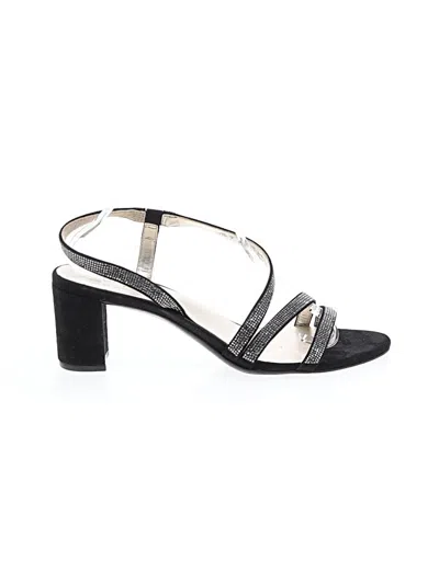 Pre-owned Naturalizer Sandals In Black