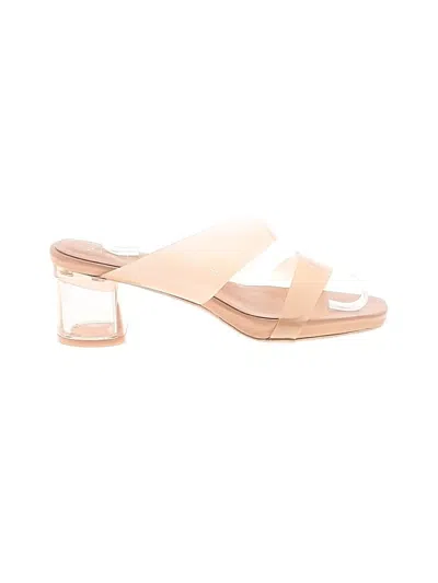 Pre-owned Naturalizer Sandals In Ivory