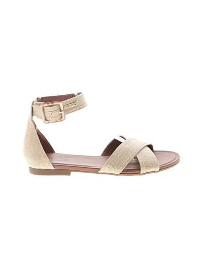 Pre-owned Naturalizer Sandals In Ivory