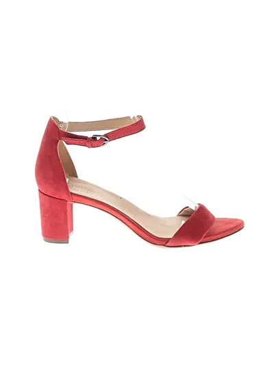 Pre-owned Naturalizer Sandals In Red