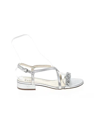 Pre-owned Naturalizer Sandals In Silver