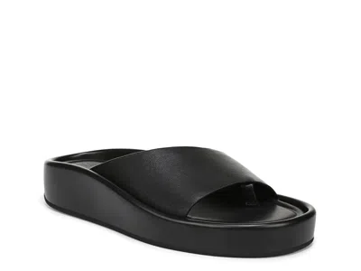 Naturalizer Sofly Platform Thong Sandals In Black
