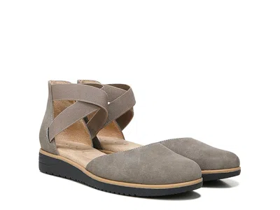 Naturalizer Soul  - Intro