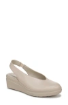 Naturalizer Sutton Slingback Platform Wedge Pump In Porcelain
