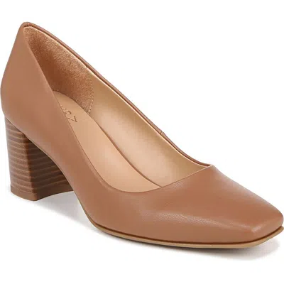 Naturalizer Warner Womens Padded Insole Square Toe Block Heels In Multi