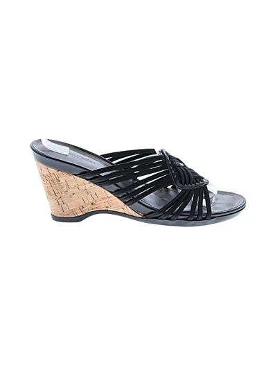Pre-owned Naturalizer Wedges In Black