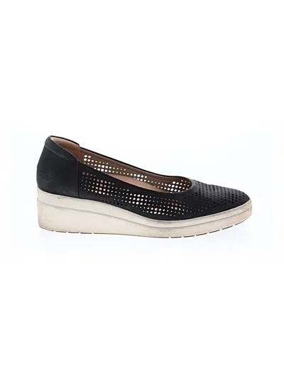 Pre-owned Naturalizer Wedges In Black