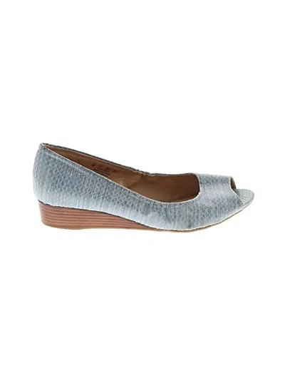 Pre-owned Naturalizer Wedges In Blue