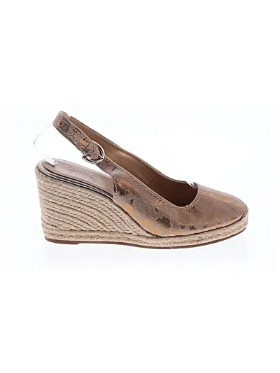 Pre-owned Naturalizer Wedges In Brown