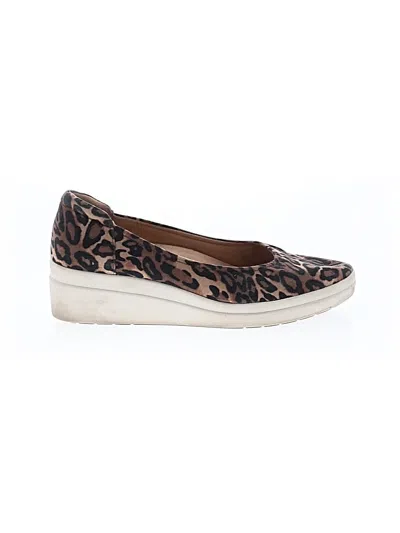 Pre-owned Naturalizer Wedges In Brown