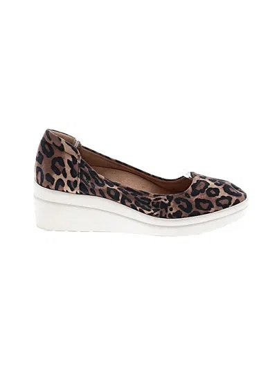 Pre-owned Naturalizer Wedges In Brown