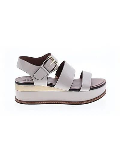 Pre-owned Naturalizer Wedges In White