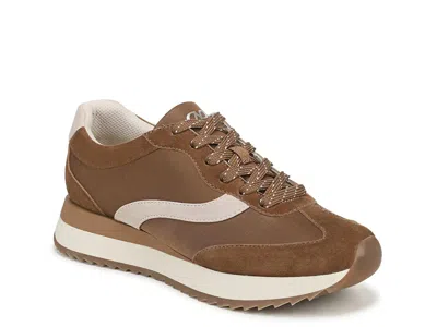 Naturalizer Wesley Sneaker In Brown