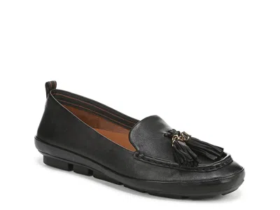 Naturalizer Wide Width Betsy Loafer In Black