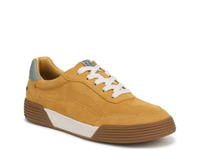 Naturalizer Wide Width Cami Sneaker In Yellow