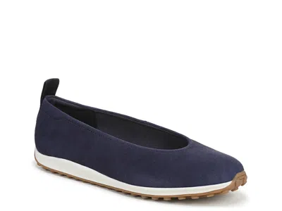 Naturalizer Wide Width Carla Sport Ballet Flat In Blue