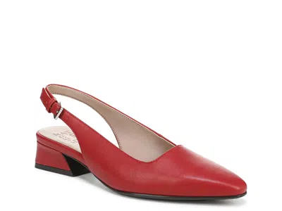 Naturalizer Wide Width Ginger Pump In Red