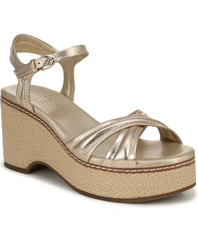 NATURALIZER WOMEN'S DOVIE STRAPPY WEDGE HEEL SANDALS