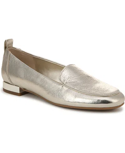 NATURALIZER WOMEN'S JORDYN CLOSED ROUND TOE LOAFERS