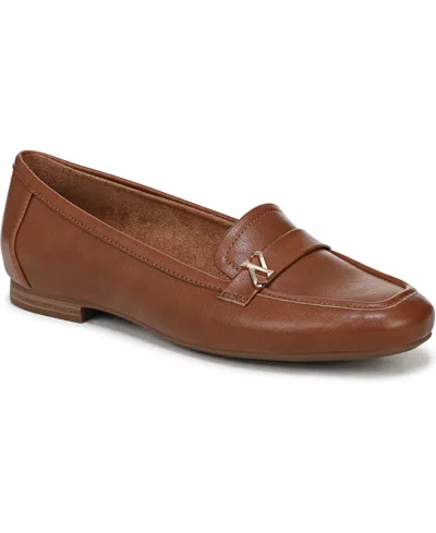 Naturalizer Keaton Loafer In Brown