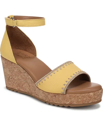 Naturalizer Olly Platform Wedge Sandal In Yellow
