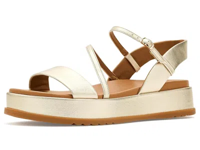 Naturalizer Zayda In Gold