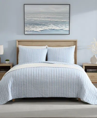 Nautica Coleridge Stripe Reversible 3 Piece Quilt Set, King In Light Blue