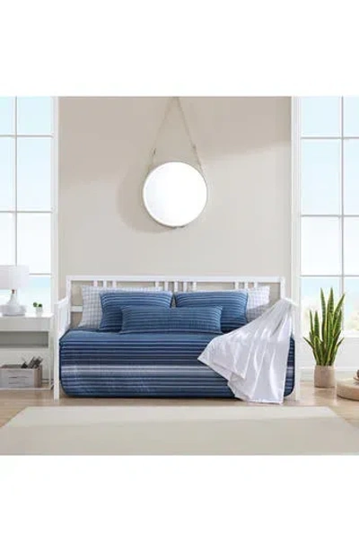 Nautica Coveside Daybed Quilt Set In Blue