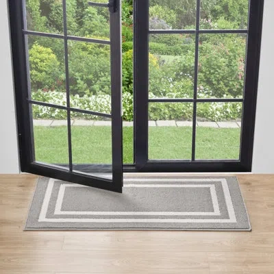 Nautica Double Line Machine Washable All Loop Tufted Rugs 1-piece In Light Gray,white