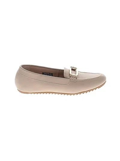 Pre-owned Nautica Flats In Brown