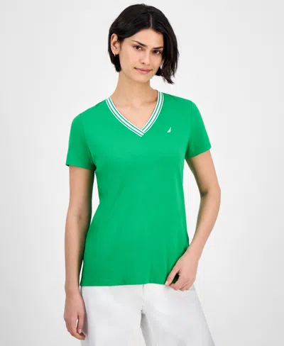 Nautica Jeans Women's Solid Stripe-trim V-neck In Fern