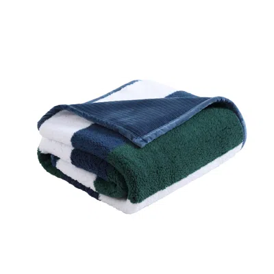 Nautica Wilton Green Throw Blanket In Blue
