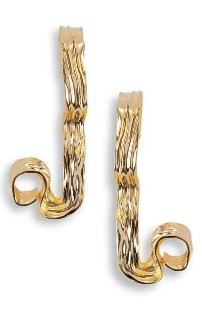 Naveda Naisa Drop Earrings In Gold