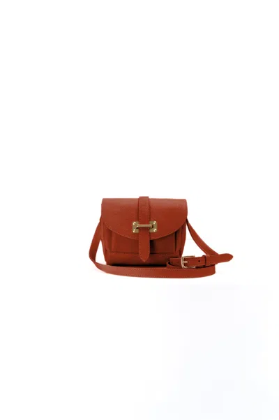 Navvy Women's Brown Chirk - Clay Tan Leather Crossbody Bag