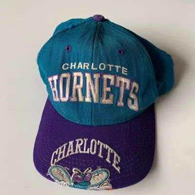 Pre-owned Nba X Vintage Vintage 90's Charlotte Hornets Embroidered Starter Snapback In Teal