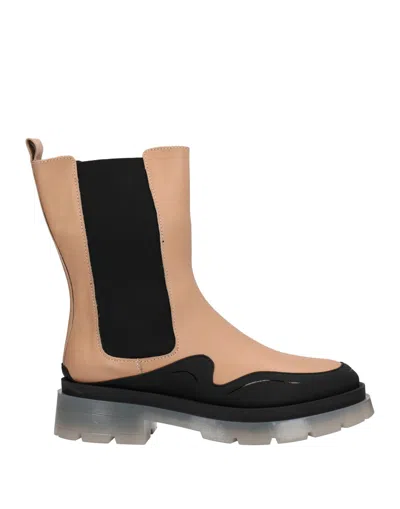 Ncub Ankle Boots In Beige
