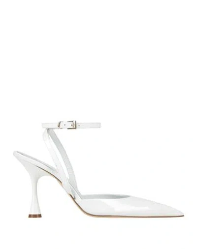 Ncub Woman Pumps White Size 9 Leather