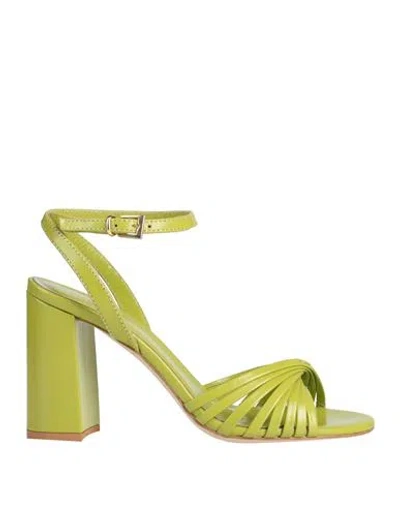 Ncub Woman Sandals Light Green Size 8 Leather