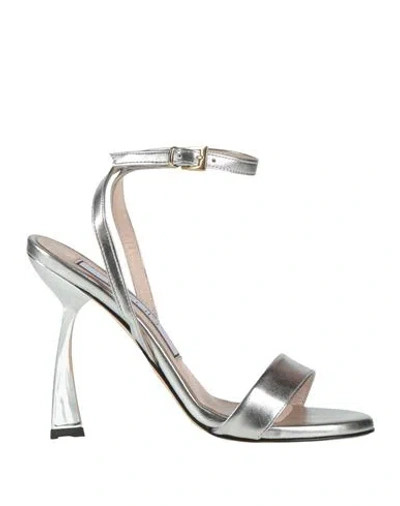 Ncub Woman Sandals Silver Size 8 Soft Leather