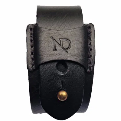 N'damus London Men's Finsbury Black Natural Grain Leather Bracelet With Brass Button