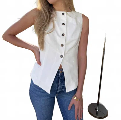 Needii Alexandra Linen Buttoned Vest Top In White