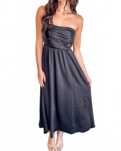 Needii Cinnamon Twist Maxi Dress In Black
