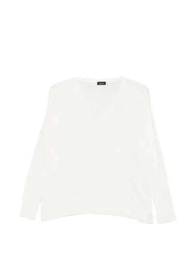 Neera V-neck Side-slit Top In White