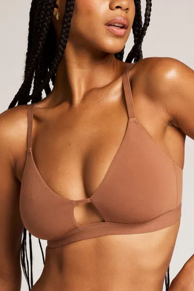 Negative Cloud Cotton Cutout Bra In Fawn In Brown
