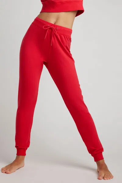 Negative Club Jogger In Cherry In Red