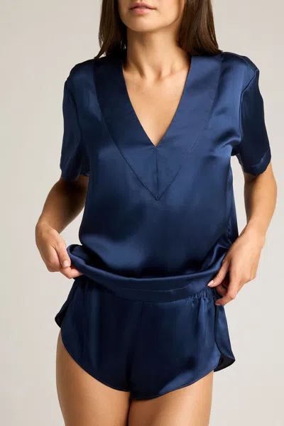 Negative Eclipse Washable Silk V-top In Navy In Blue