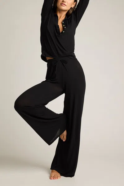 Negative Fino Featherweight Cashmere Track Pant In Black