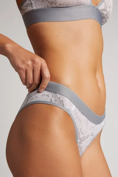 Negative Sieve Brief In White Boa In Gray